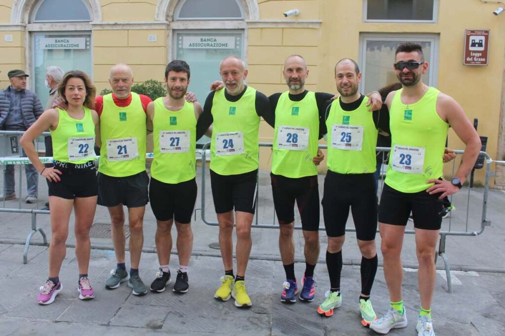 25 Aprile Caminata del Donatore Atletica Sinalunga presente