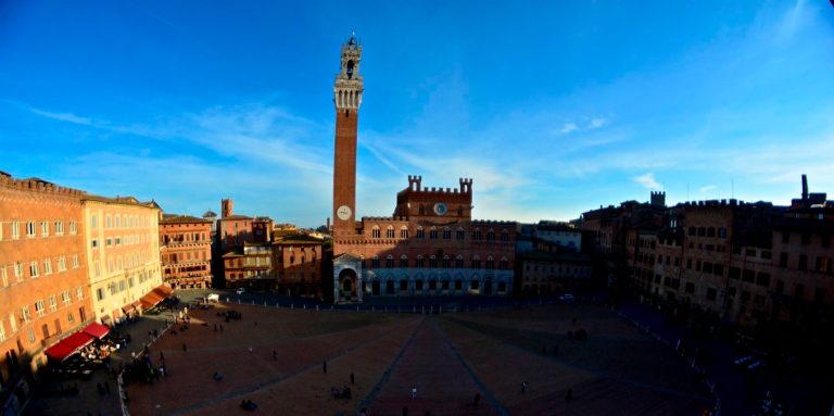 UNA GRANDE DOMENICA