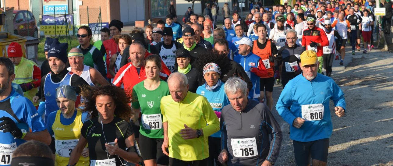 Domenica 4 Dicembre CORRIDAMAR 2016 Corsa e Solidarietà 12 Domenica 4 Dicembre CORRIDAMAR 2016 Corsa e Solidarietà