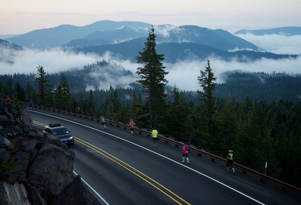 Hood to Coast Il Team europeo di Nike raccontato dal nostro Alessio M. 3 2013 hood to coast relaty 76cd53d72b307bb2