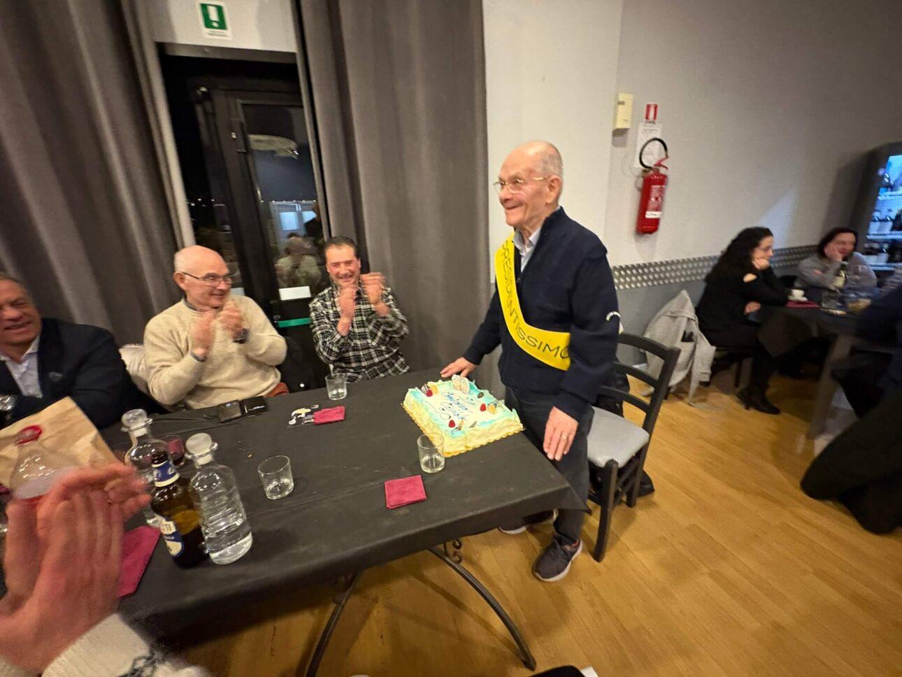 Osvaldo festeggia 90 anni 15