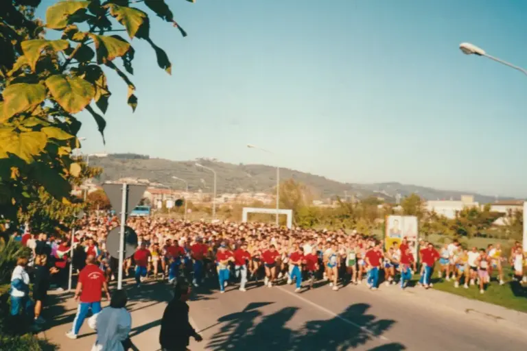 La Passeggiata alla Fiera negli anni '90 13 2001 14 Ottobre PAF Partenza 768x512 1